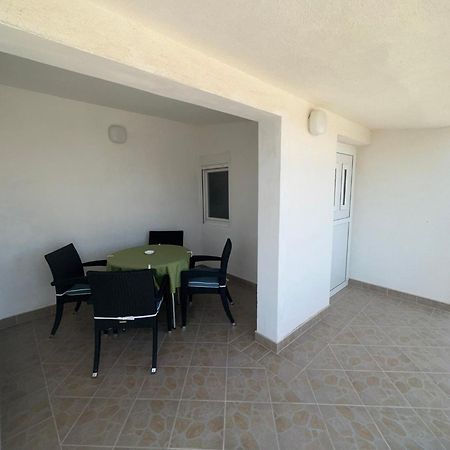 Apartmani Matovina Vir Exterior photo