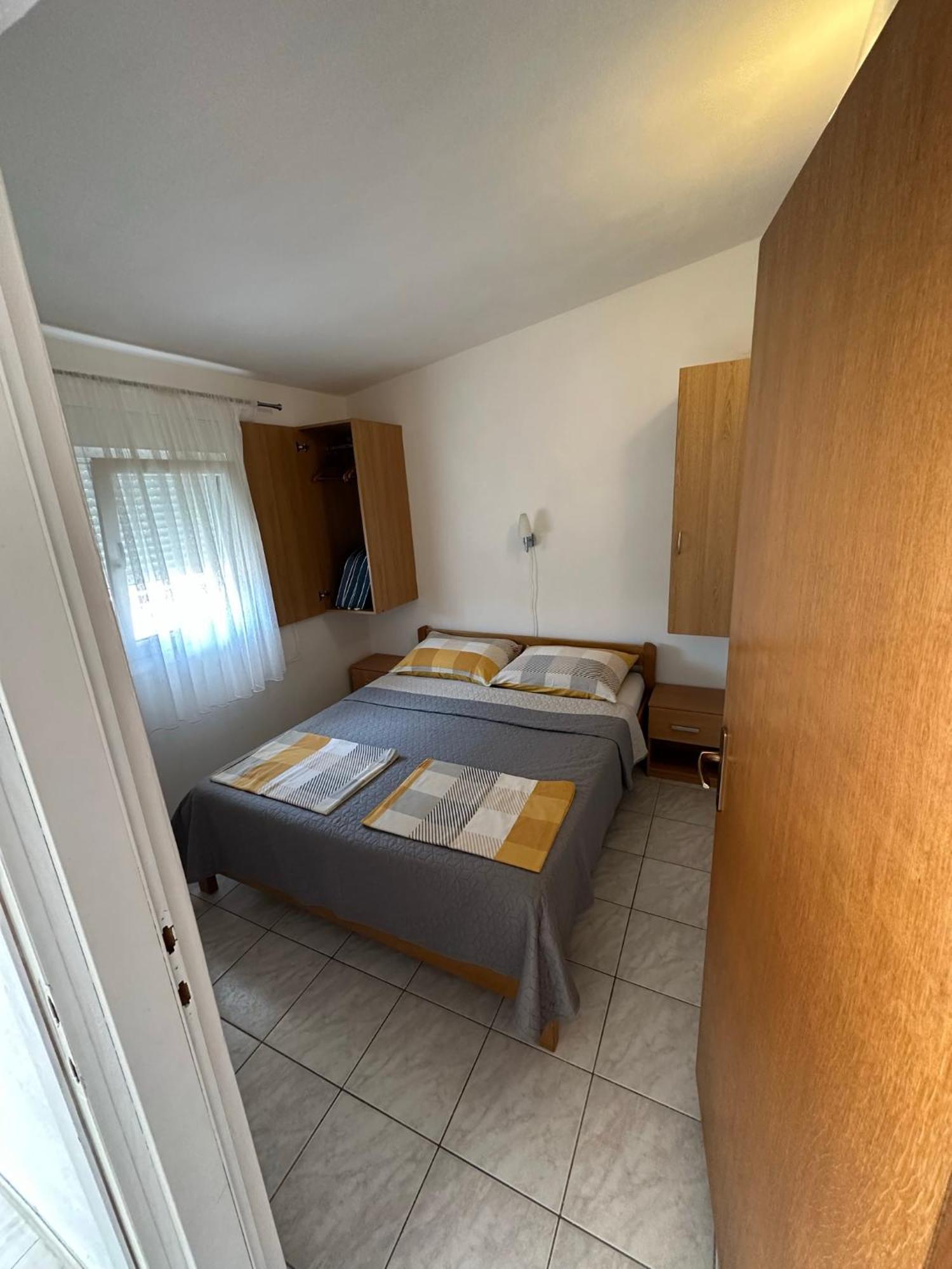 Apartmani Matovina Vir Exterior photo